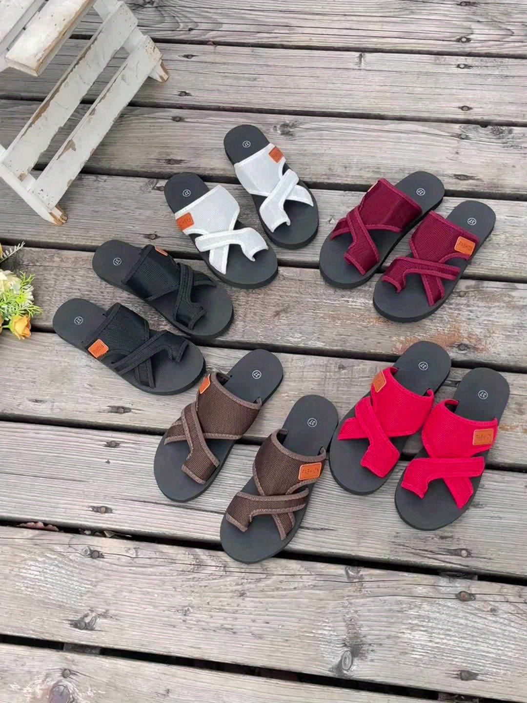 Women'S Summer Breathable Slippers, Mesh Open-toe Flat Models, Black, Red, Brown Optional, Cover Stickers Add A Sense Of Leisure